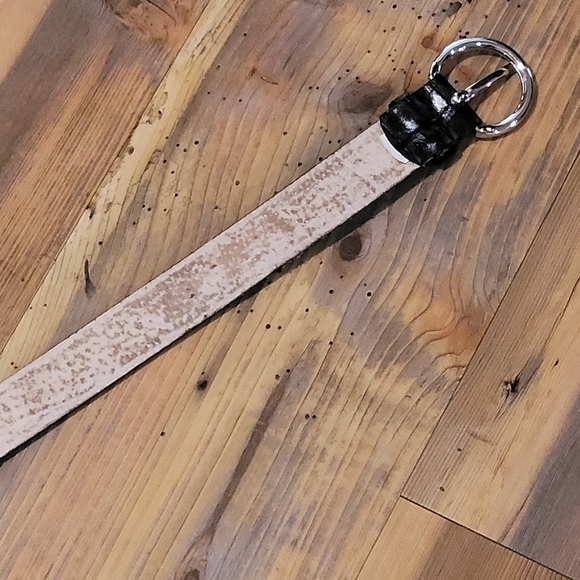 LIZ CLAIBORNE Genuine Leather Belt, Dark Grey with Silver Tone Hardware - Picture 11 of 16